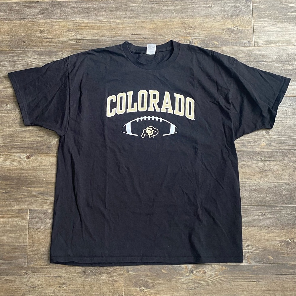 Colorado Buffaloes T-Shirt NWOT